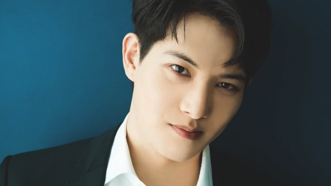 Former CNBLUE Lead Guitarist and Vocalist